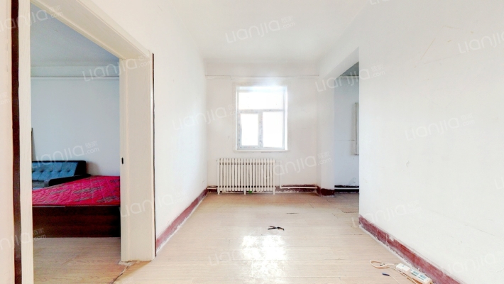 老军营外西区二手房实景图