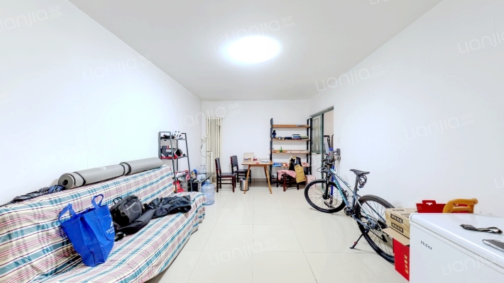 剑桥春雨小区二手房实景图