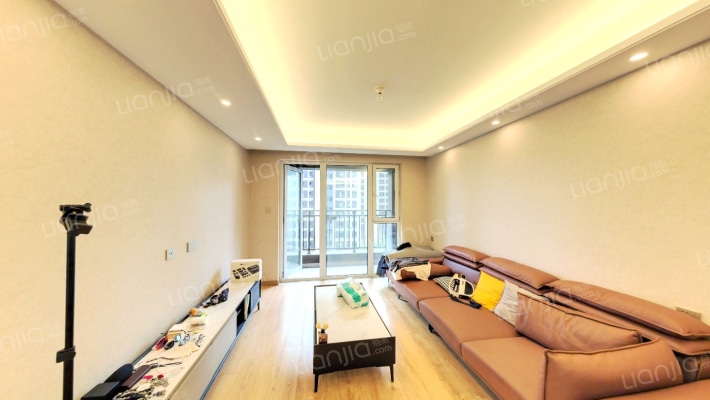 万科首府未来城二期二手房实景图