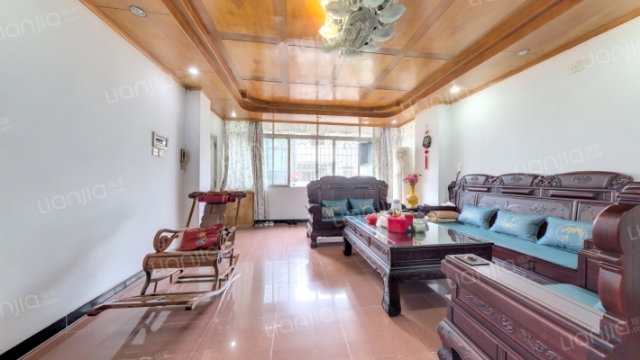 富银路二手房实景图