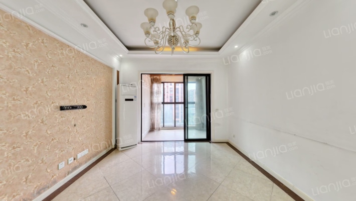 保利香槟国际二手房实景图