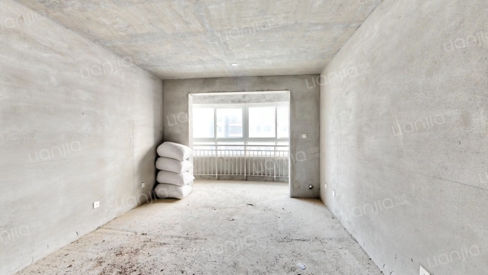 华城铂宫二手房实景图