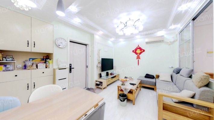 世茂海滨馨苑二手房实景图