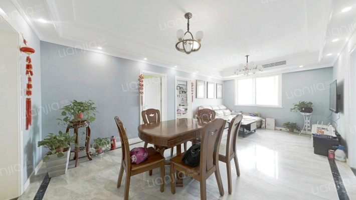 世纪华庭二手房实景图