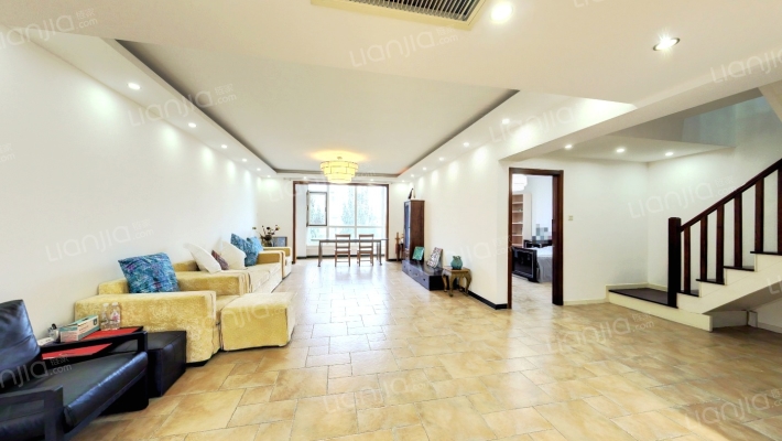 汤泉逸墅二手房实景图