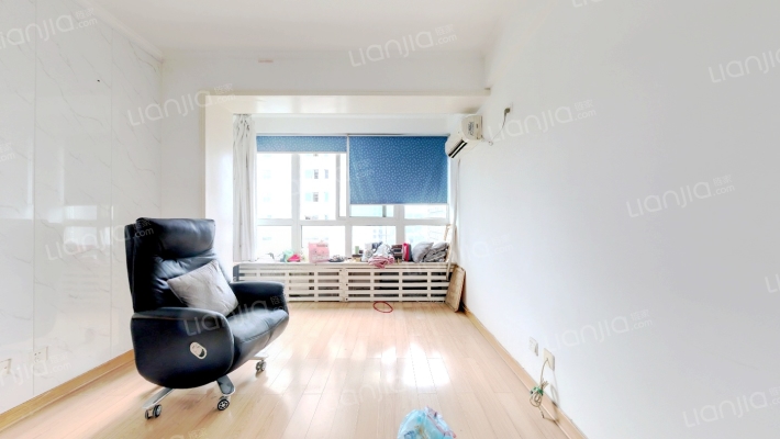 闻汇商务大厦二手房实景图