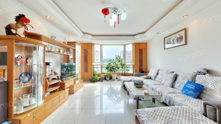 翡翠家园二手房实景图