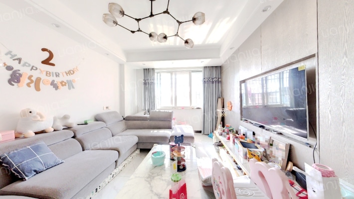 秋居南区二手房实景图