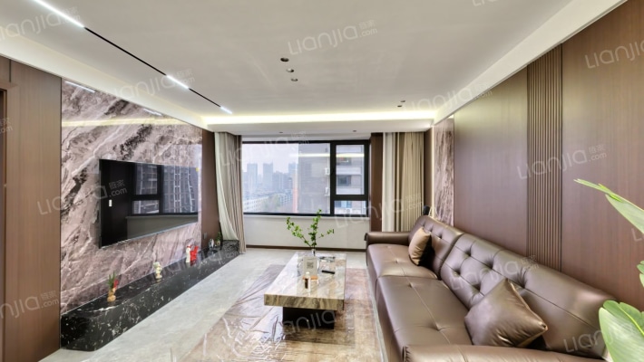 保利百合花园南园二手房实景图