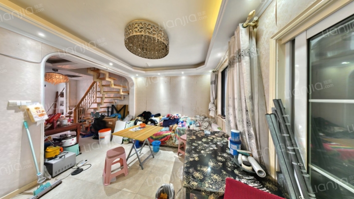 富安花园B区二手房实景图