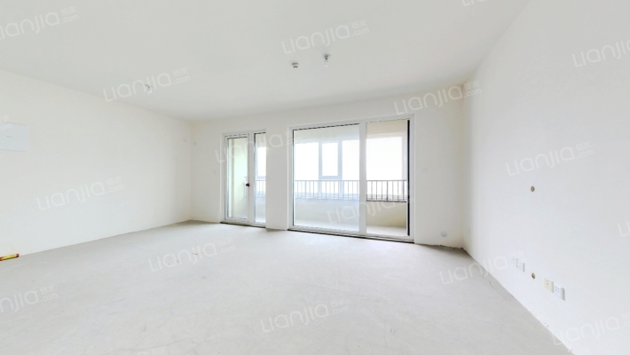 海信红岛府二手房实景图