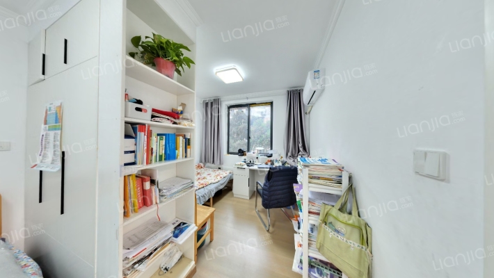 公园路44号二手房实景图