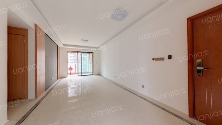 绿地朝阳中心二手房实景图