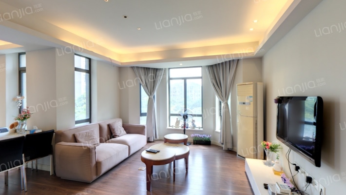 东方高尔夫国际公寓二手房实景图