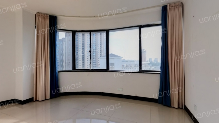 摩登国际二手房实景图