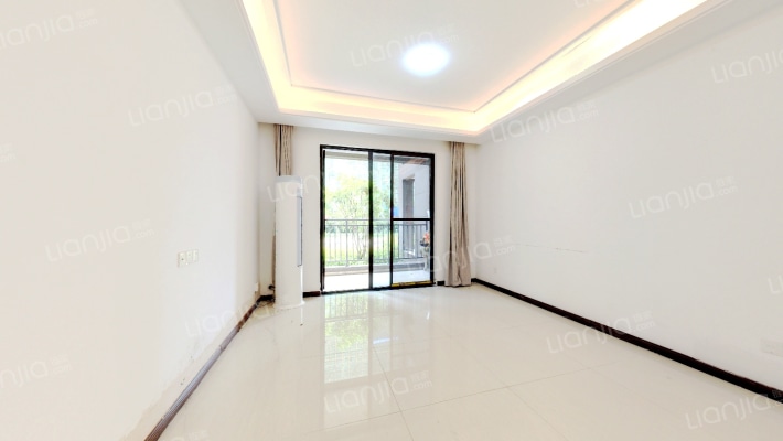 当代阳逻满庭春MOMΛ二手房实景图