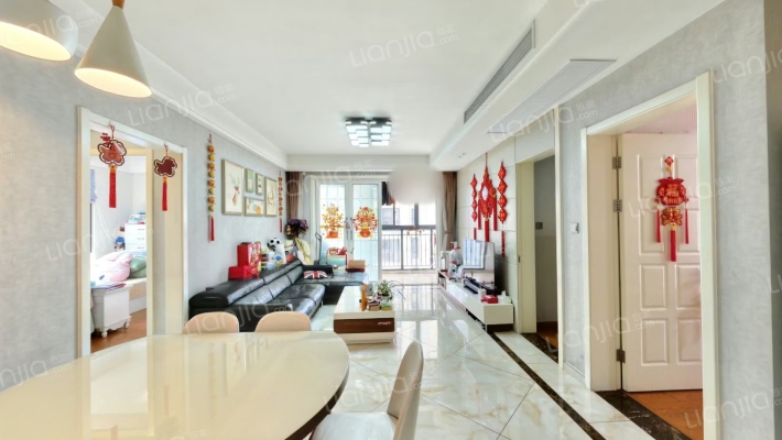 海珀雅苑二手房实景图