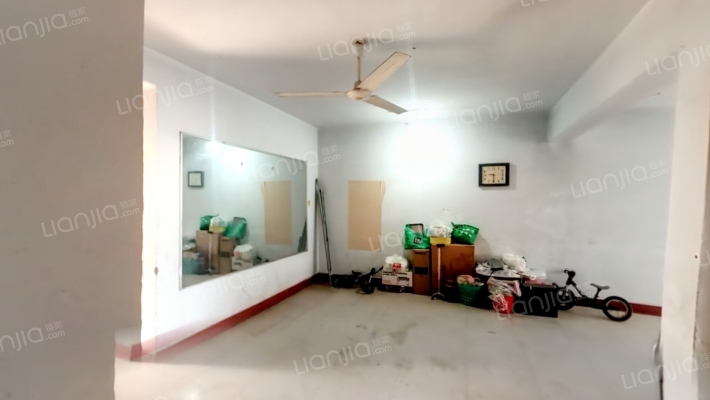 老街家属院二手房实景图