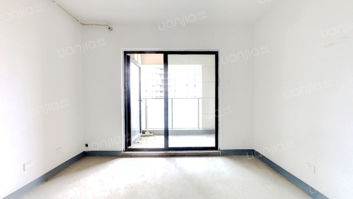 国瑞花漫里二手房实景图