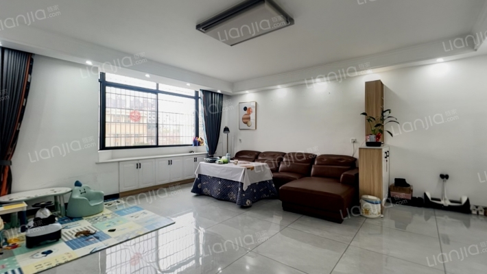 银湖小区二手房实景图