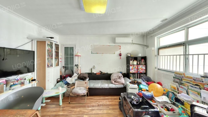 水清木华园二手房实景图