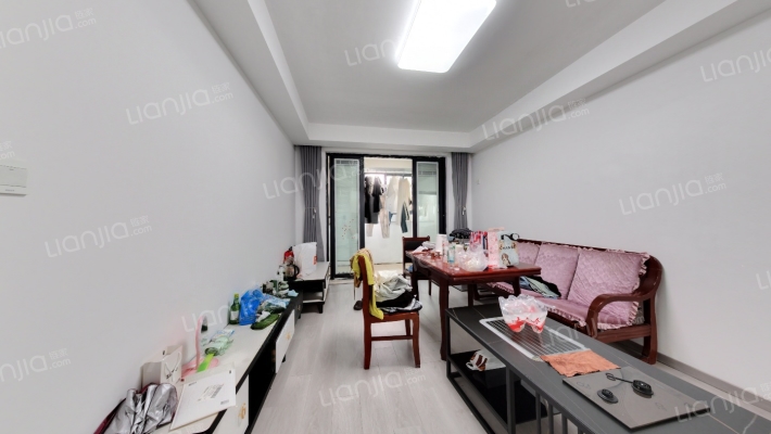 宝南花园二手房实景图