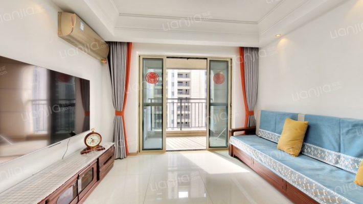 宝龙世家A区二手房实景图