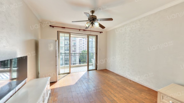 康桥花园二手房实景图