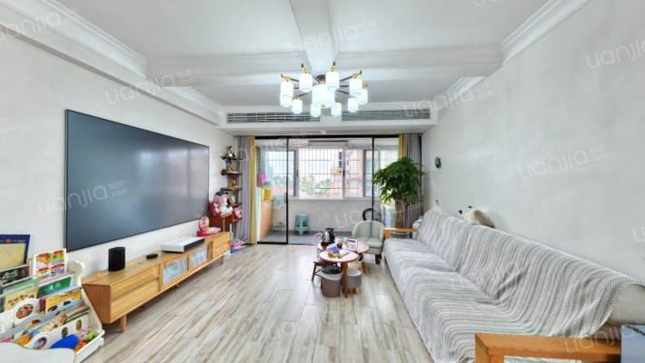 海湾花园二手房实景图