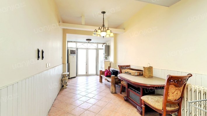 王府花园二手房实景图