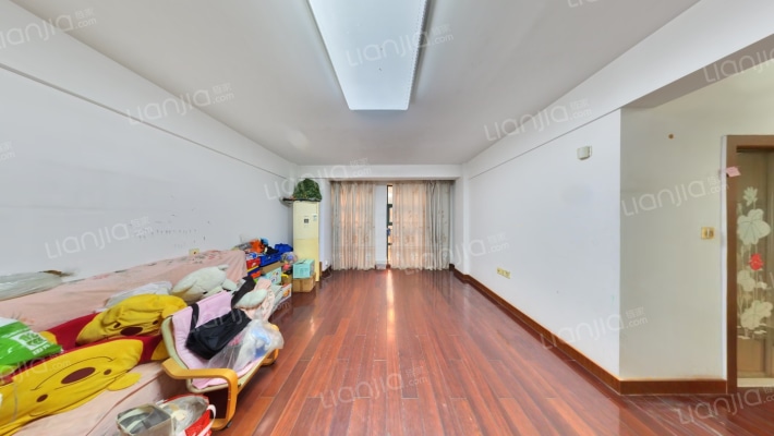 万鸿城市华庭二手房实景图