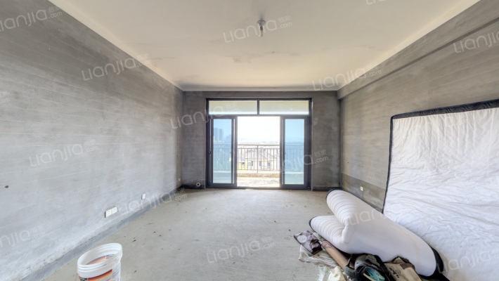 鸿鼎华庭B区二手房实景图