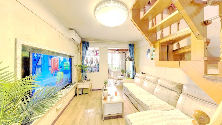 和春里二手房实景图