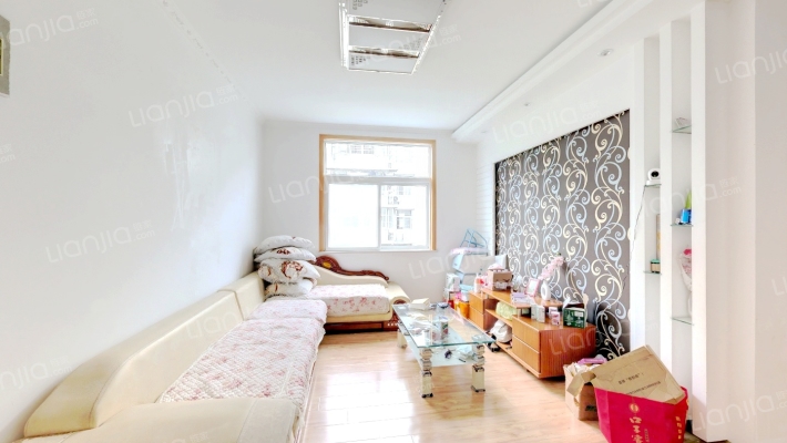 焦家新村第一小区二手房实景图