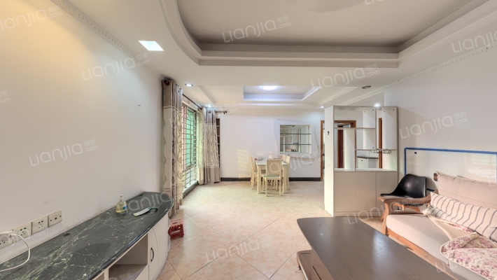 天明花园B区二手房实景图