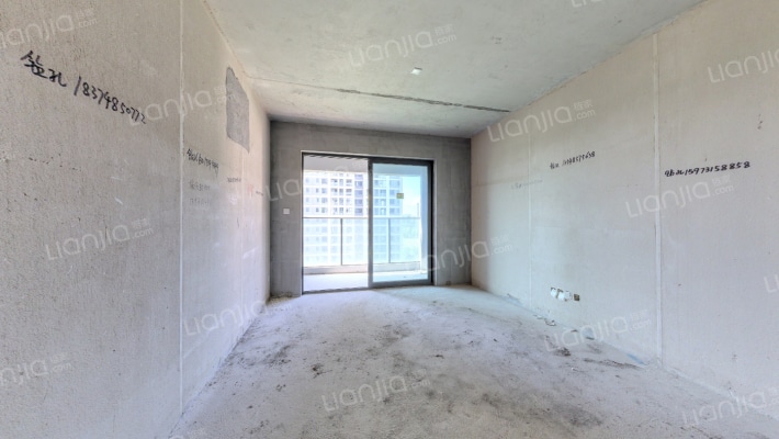 新城明昱东方一期B区二手房实景图