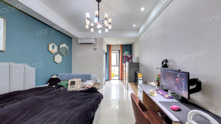 紫御江山誉公馆二手房实景图