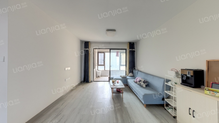 新華城东郡二手房实景图