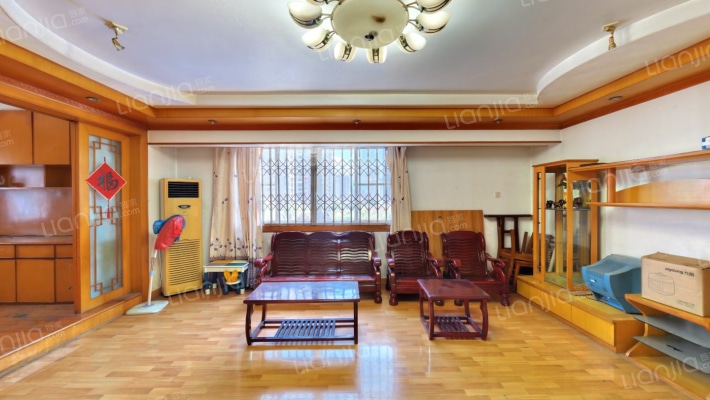 先进公寓二手房实景图