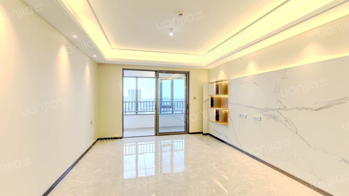 合景臻颐府二手房实景图