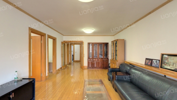 文艺路1号大院二手房实景图