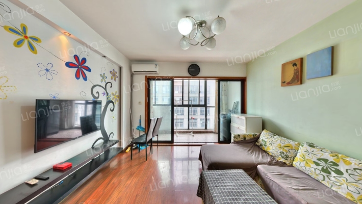 花雨南庭二手房实景图