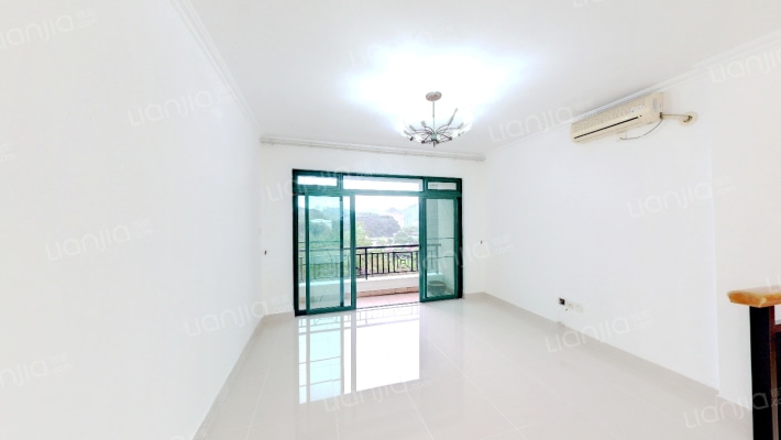 海怡湾畔二手房实景图