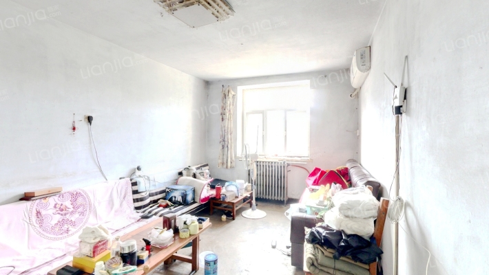 东秀里二手房实景图