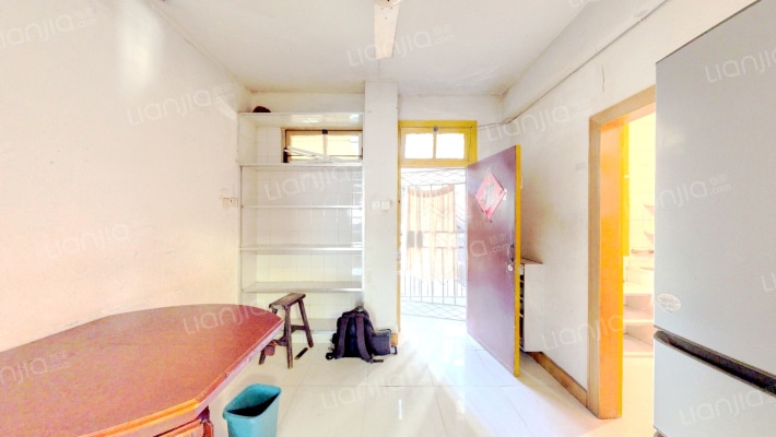 达明新村二里二手房实景图