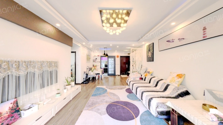 华颐蓝天二手房实景图