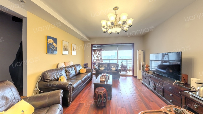 金湖麗景二手房实景图