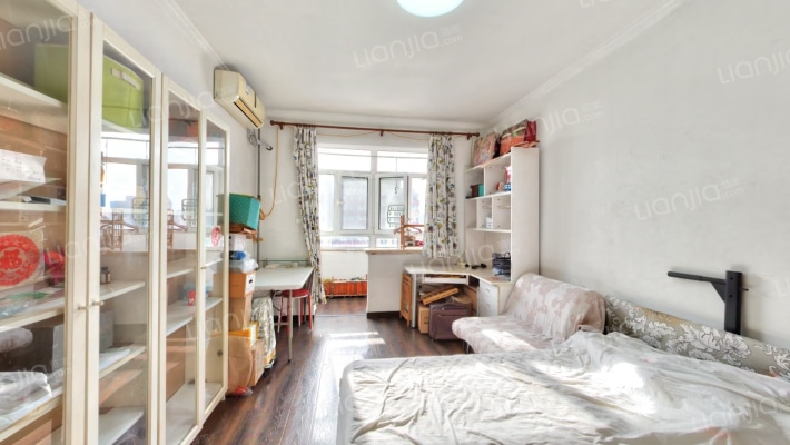 东南小区二手房实景图