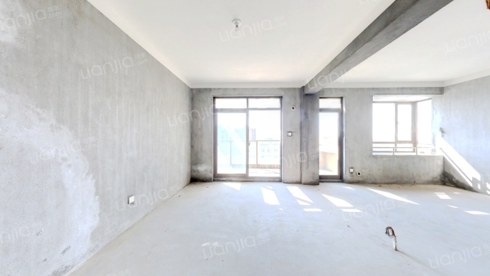 和立馨庭二手房实景图