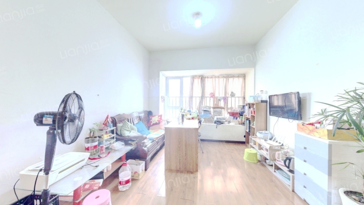 红墙国际二手房实景图